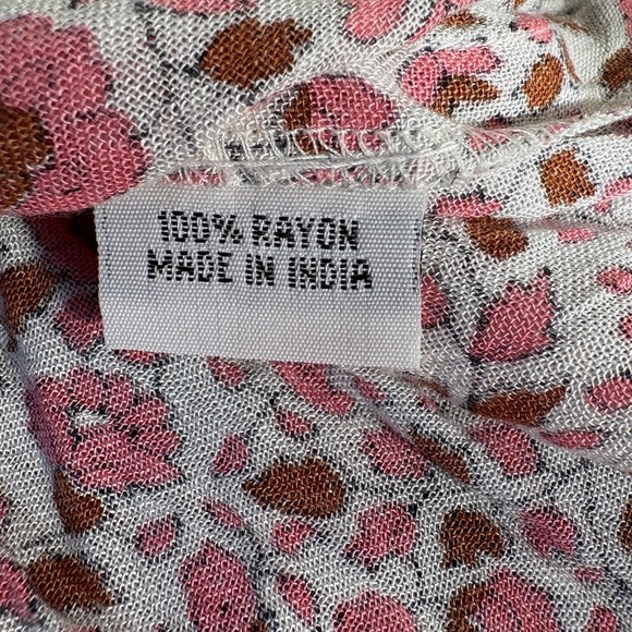 Karni Made in India pullover short sleeve floral blouse/dress with pink tassels - Picture 8 of 11